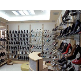 Торговая мебель Киев, торговая мебель для обуви и одежды, мебель индивидуально для магазинов Киев, на заказ, стеллажи,